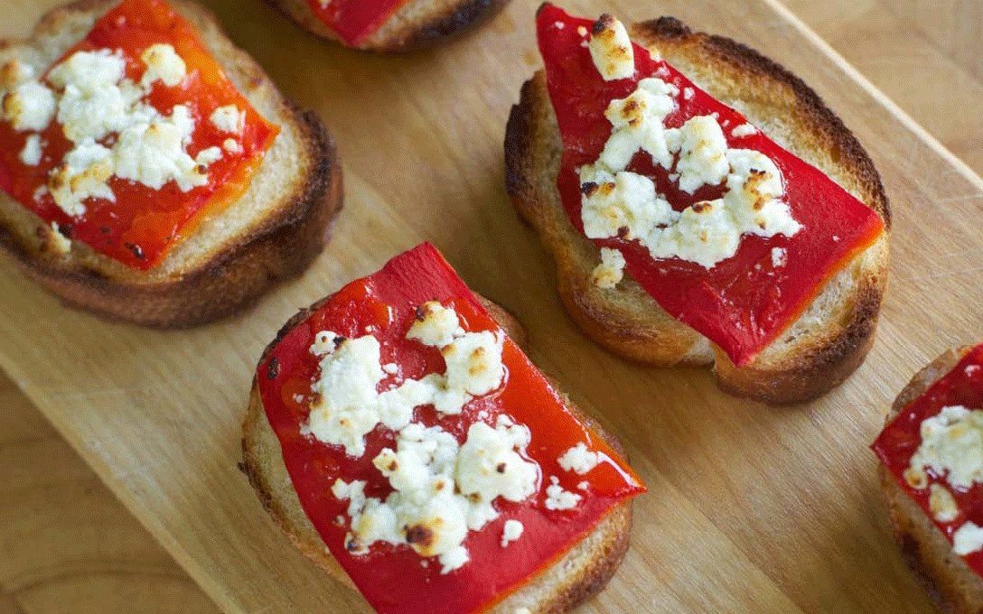 Roasted-Red-Pepper-and-Real-Feta-Toasts